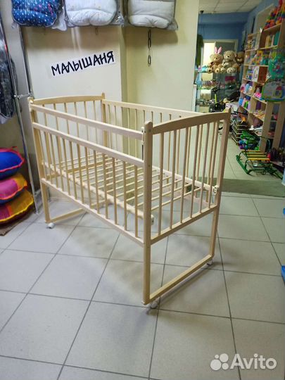 Детская кроватка