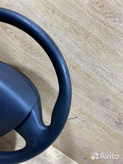 Руль пластиковый Renault Megane 3 Арт. 120484