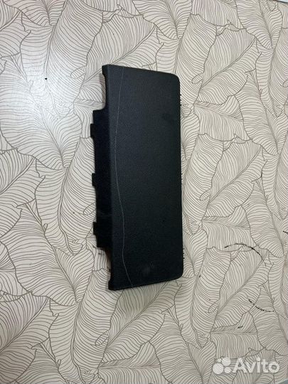 Крышка блока предохранителей Volkswagen Polo седан