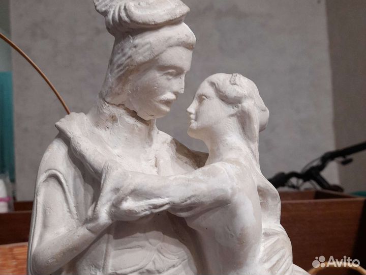 Статуэтка гипсовая СССР