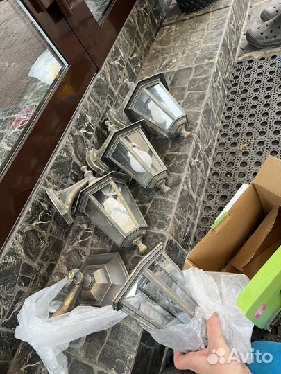 Фонарь уличный настенный пластик