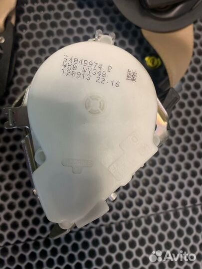 Ремень безопасности передний правый Porshe