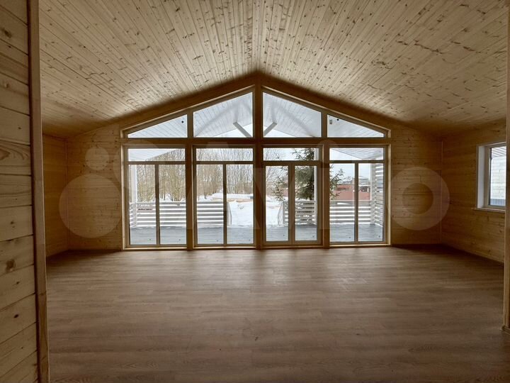 Дом 103 м² на участке 9 сот.