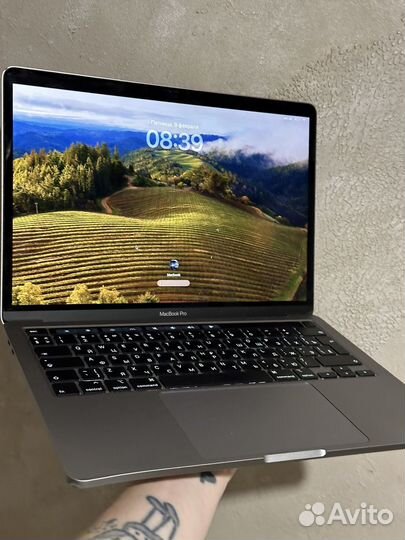 MacBook Pro 13 i5 16/512