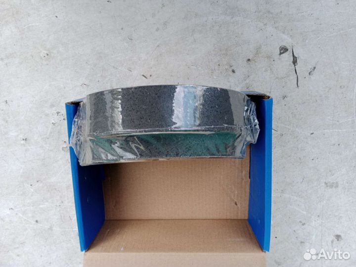 Задние тормозные колодки Хундай акцент