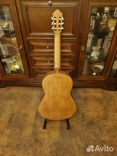 Классическая гитара Yamaha C40M