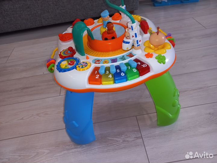 Столик игровой