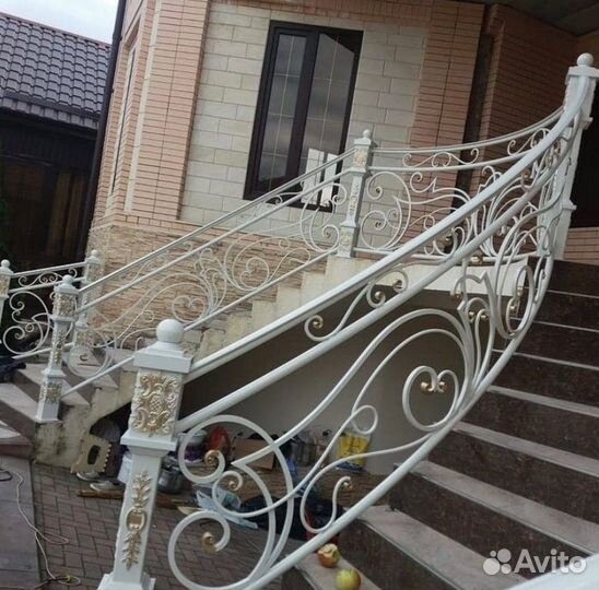 Перила для лестниц