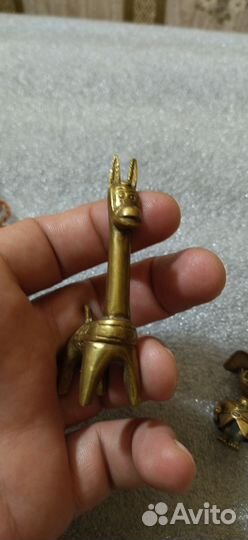 Статуэтки бронза