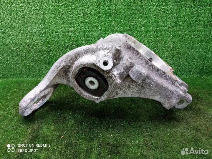 Кулак поворотный задний правый Audi A5/S5 8T Co