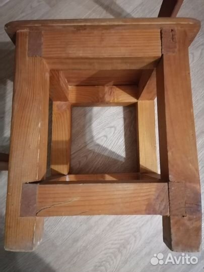 Детский стол и стул