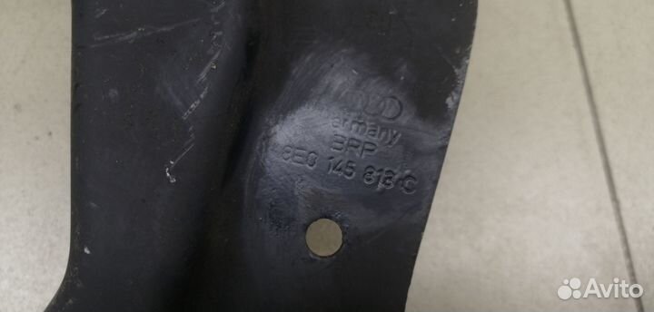 Кронштейн (сопут. товар) A4 B6 2000-2004