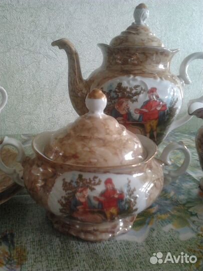 Чайный и кофейный сервизы