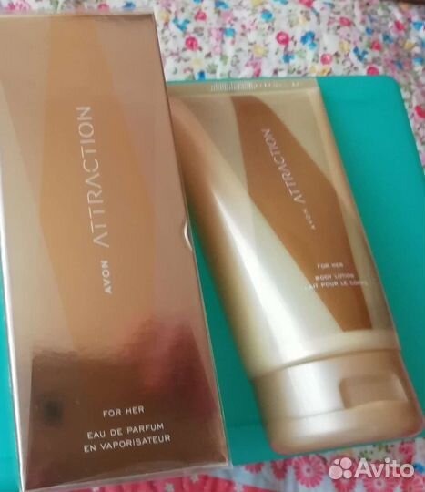 Парфюмерный набор женский, предложите вашу цену