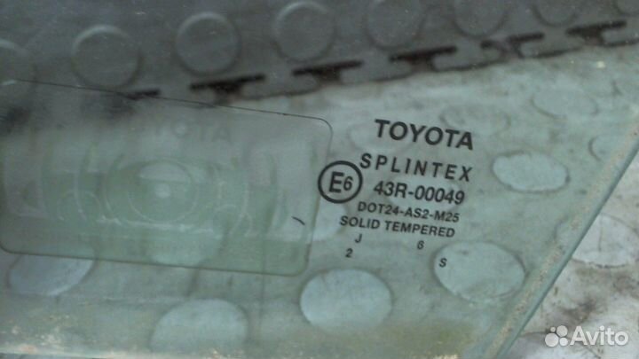 Стекло боковой двери Toyota Carina E, 1996