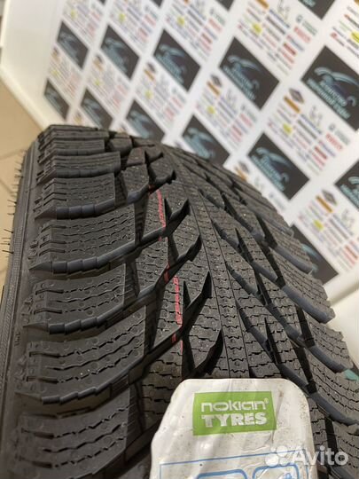 Nokian Tyres Hakkapeliitta R3 SUV 235/65 R17 108R