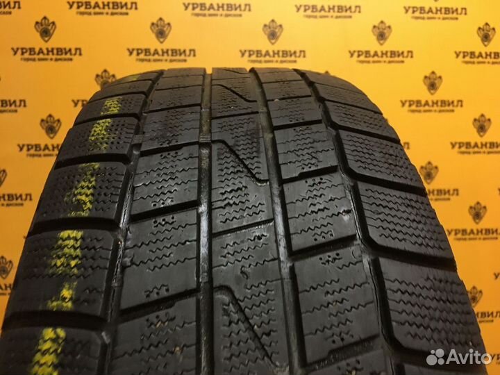 Hankook Winter I'Cept IZ2 215/65 R16 98T