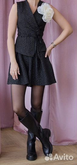 Костюм женский