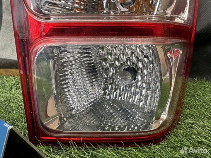 Стоп-сигнал задний правый Suzuki Escudo/Grand