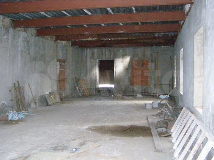 Продается коммерческая, 226.3 кв.м., 1.2/2 эт