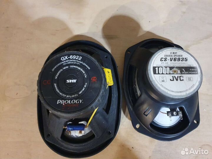 Динамики в авто 2шт
