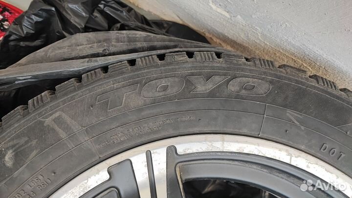 R15 Toyo Observe G3-Ice 185/60, PCD 4x98 DIA 58.5