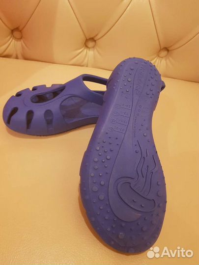 Коралловые тапочки аквашузы