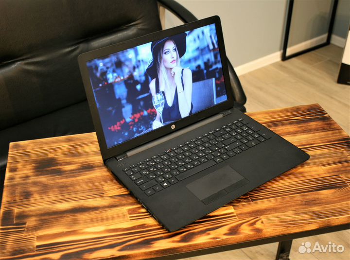 Ноутбук Hp с SSD и AMD A6 (школа/универ/работа)
