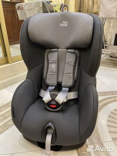 Автокресло britax romer trifix2 i size