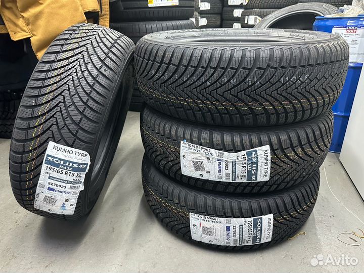 Kumho Solus 4S HA32 245/45 R18 100W