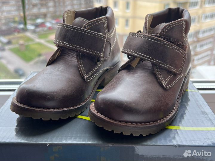 Кожаные ботинки детские