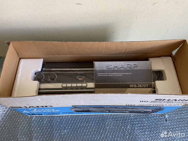 Sharp WQ 267 new box super lux