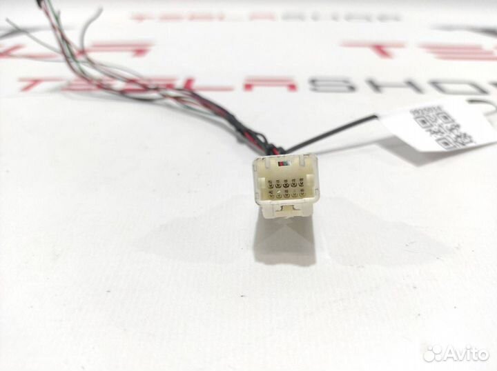 Разъем (фишка) проводки Tesla Model X 2019
