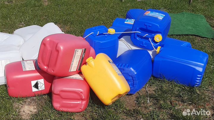 Канистра пластиковая