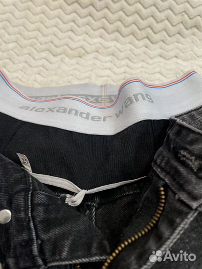 Женские джинсовые шорты