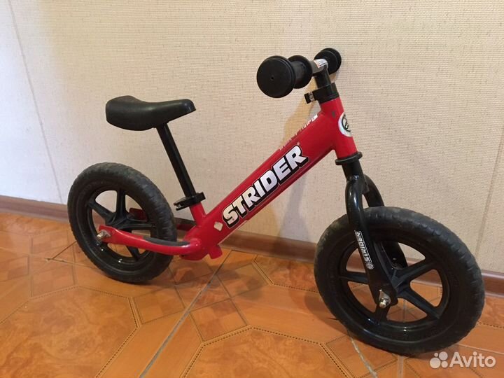 Беговел Strider 12 Classic