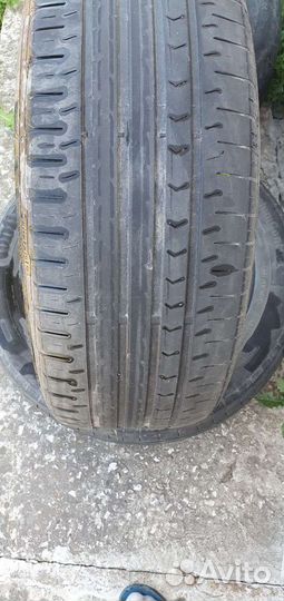 Continental ContiPremiumContact 5 215/55 R17 94W