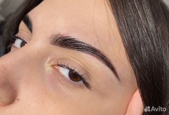 Оформление бровей