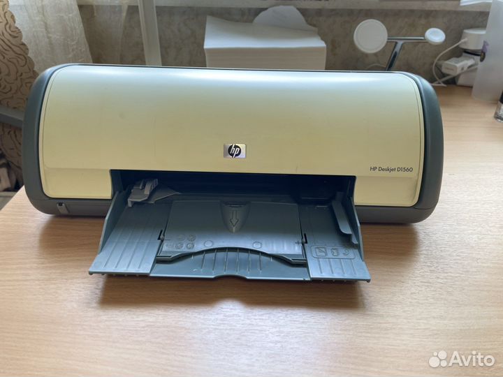 Принтер HP Deskjet D1560