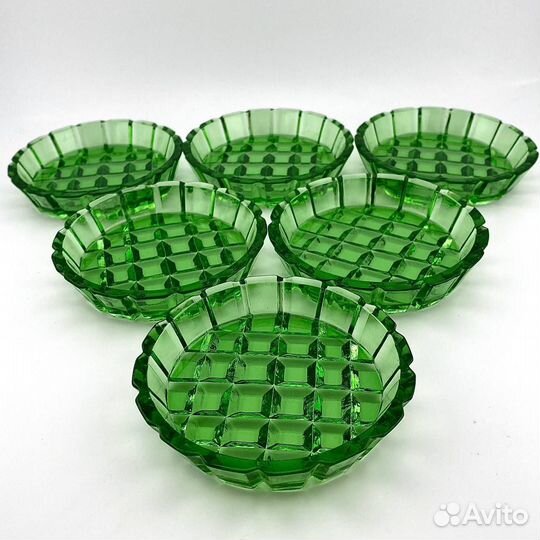 Набор розеток. Цветное стекло. Чехословакия 1970г