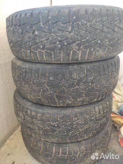 Pirelli Ice Zero 185/65 R15 92