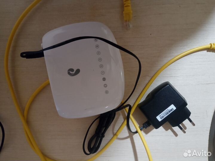 Модем ZTE zxhn H108N