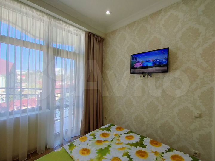 2-к. квартира, 37 м², 2/10 эт.