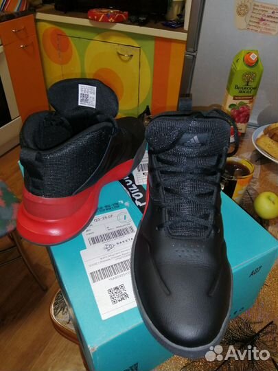 Adidas мужские кроссовки кожаные оригинальные