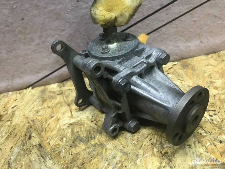 Насос гур Mercedes-benz 310D A6014660001