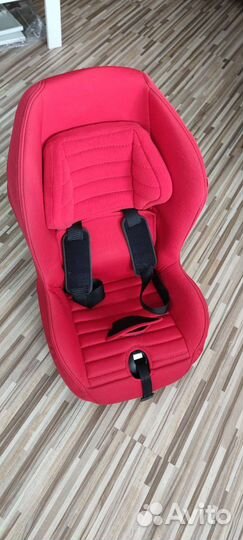 Детское автомобильное кресло Chicco
