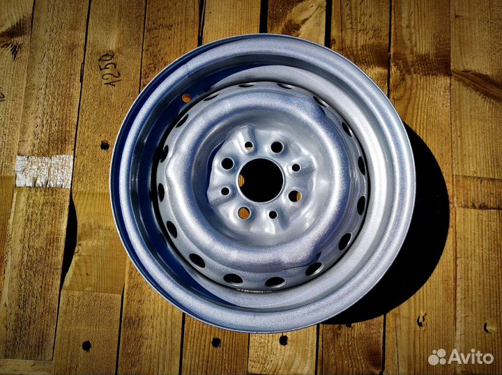 Диски ваз 2103 с ушами (4 шт.)