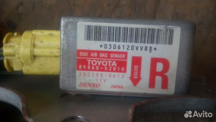 Датчик AIR BAG Lexus IS 200