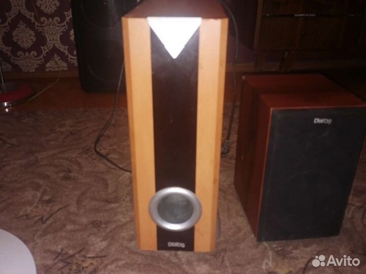 Колонки Dialog