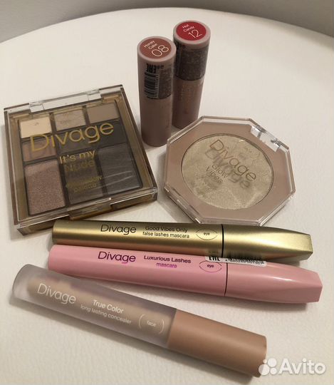 Косметика Divage 1500 за набор, всё новое